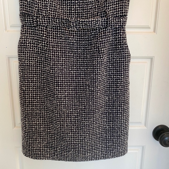 Banana Republic Dress - Picture 3 of 11